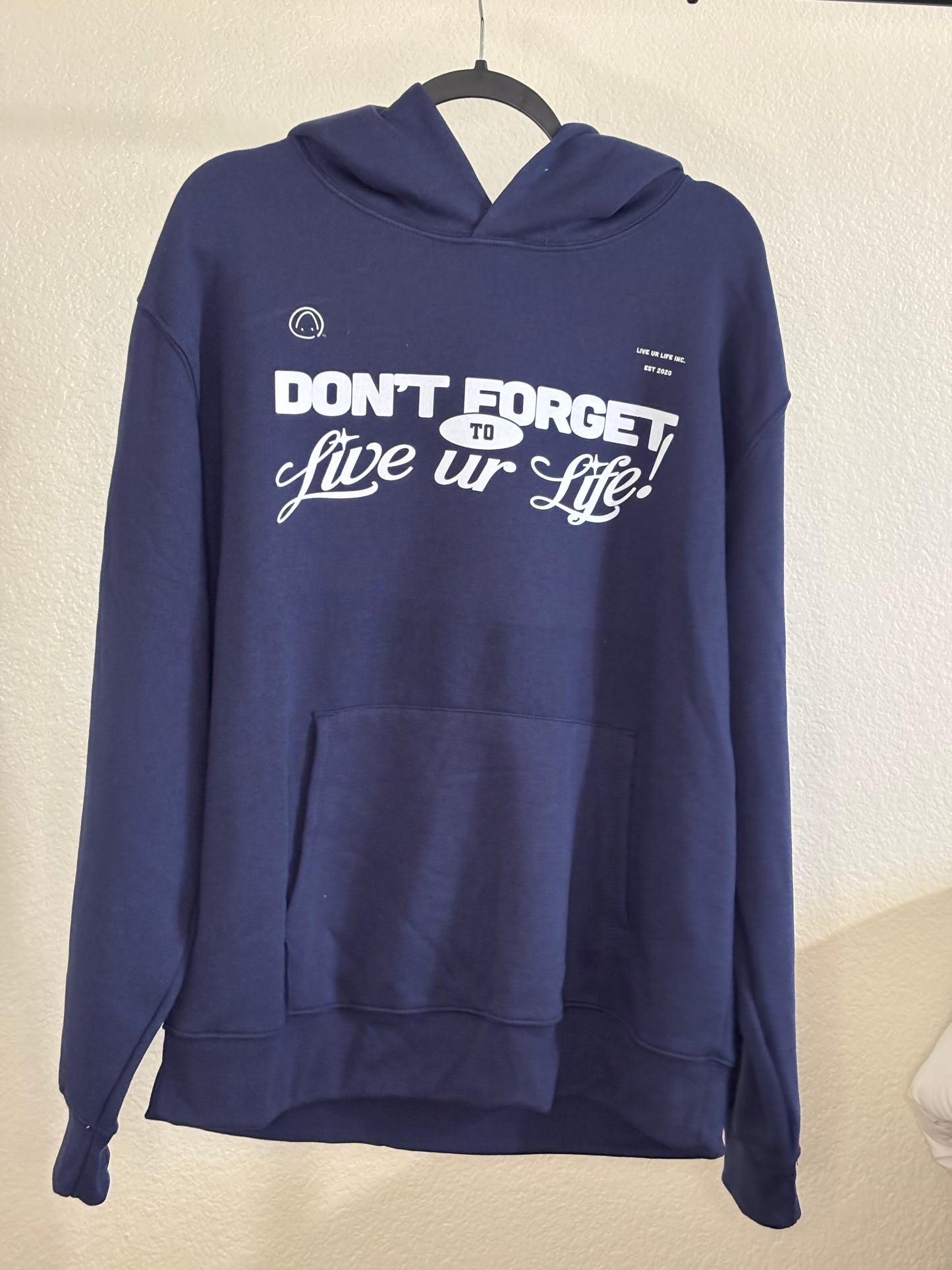 UNISEX HEAVYWEIGHT PULLOVER HOODIE